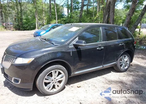2013 Lincoln Mkx z USA, uszkodzony, nr VIN 2LMDJ8JK8DBL16893